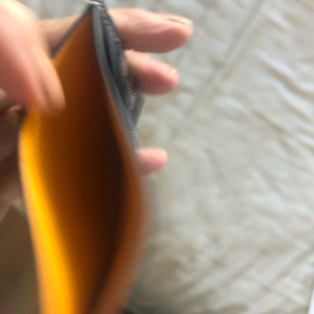 Card wallet - Picture 3 of 7